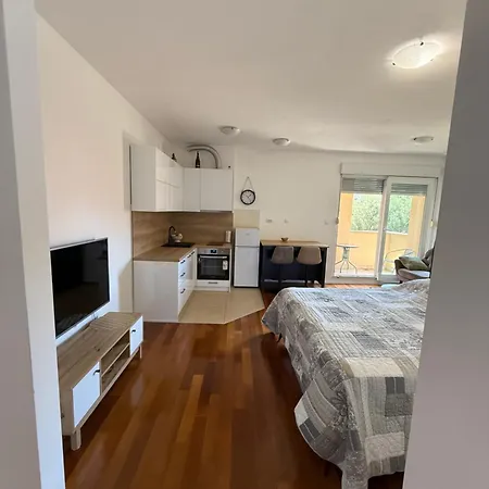 Split Holiday Apartment スプリト